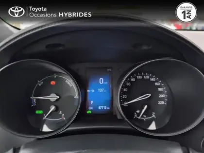 Photo 13 Toyota C-HR  122h Dynamic 2WD E-CVT RC18