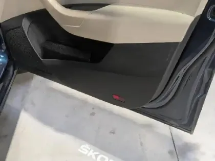 Photo 8 Skoda Karoq  1.5 TSI ACT 150ch Style DSG Euro6d-T