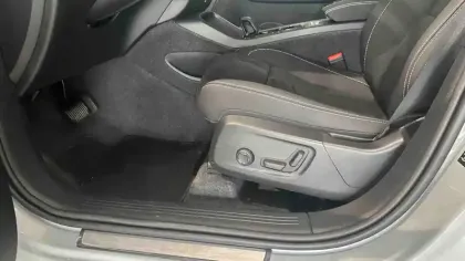 Photo 15 Volvo Xc40  B3 163 ch DCT7