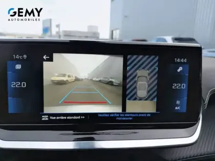 Photo 13 Peugeot 2008  PureTech 130 S&S EAT8