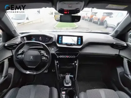 Photo 7 Peugeot 2008  PureTech 130 S&S EAT8