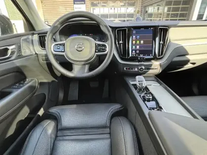 Photo 9 Volvo Xc60  T6 AWD Hybride rechargeable 253 ch+145 ch Geartronic 8