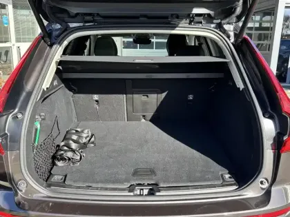 Photo 28 Volvo Xc60  T6 AWD Hybride rechargeable 253 ch+145 ch Geartronic 8