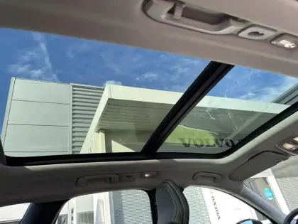 Photo 13 Volvo Xc60  T6 AWD Hybride rechargeable 253 ch+145 ch Geartronic 8