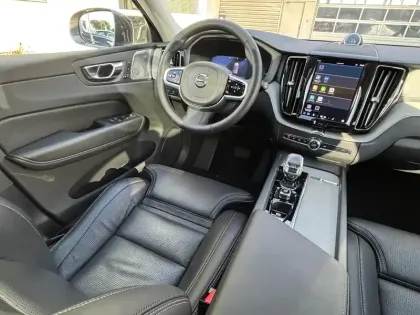 Photo 8 Volvo Xc60  T6 AWD Hybride rechargeable 253 ch+145 ch Geartronic 8
