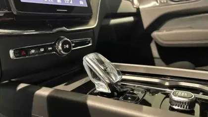 Photo 14 Volvo Xc60  T6 AWD Hybride rechargeable 253 ch+145 ch Geartronic 8