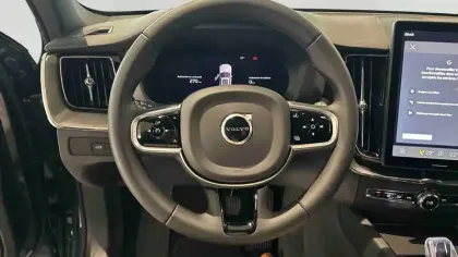 Photo 11 Volvo Xc60  T6 AWD Hybride rechargeable 253 ch+145 ch Geartronic 8