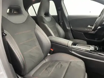 Photo 28 Mercedes Classe A  200 d 8G-DCT