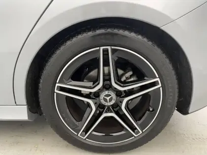 Photo 50 Mercedes Classe A  200 d 8G-DCT