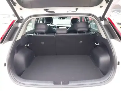 Photo 24 Kia Niro  1.6 GDi 138 ch HEV DCT6