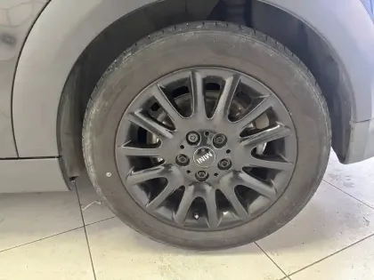 Photo 8 Mini Mini Hatch 3 Portes Cooper 136 ch DKG7