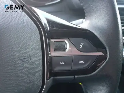 Photo 17 Peugeot 208  PureTech 75 S&S BVM5