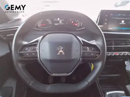 Photo 13 Peugeot 208  PureTech 75 S&S BVM5