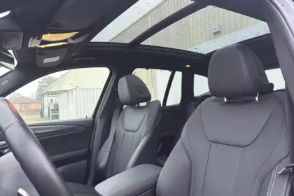 Photo 25 BMW X3  xDrive 30e 292ch BVA8