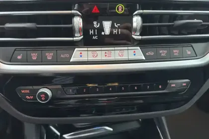 Photo 23 BMW X3  xDrive 30e 292ch BVA8