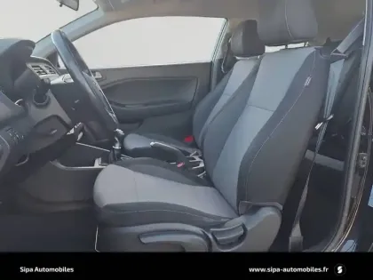 Photo 42 Hyundai I20 Gén. I Ph1 Intuitive 3