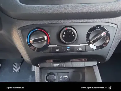 Photo 47 Hyundai I20 Gén. I Ph1 Intuitive 3