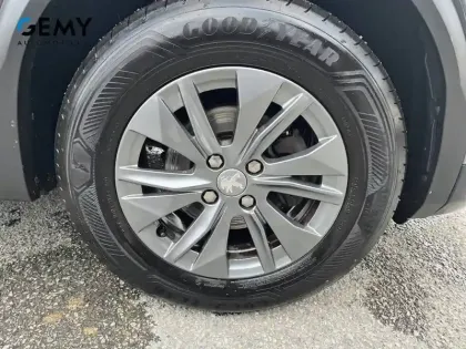 Photo 10 Peugeot 2008  PureTech 130 S&S EAT8