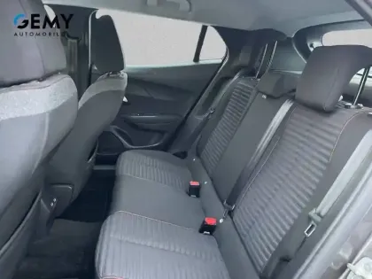 Photo 9 Peugeot 2008  PureTech 130 S&S EAT8