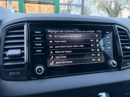 Photo 14 Skoda Karoq  1.5 TSI Evo 2 150 ch ACT DSG7