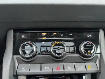 Photo 16 Skoda Karoq  1.5 TSI Evo 2 150 ch ACT DSG7