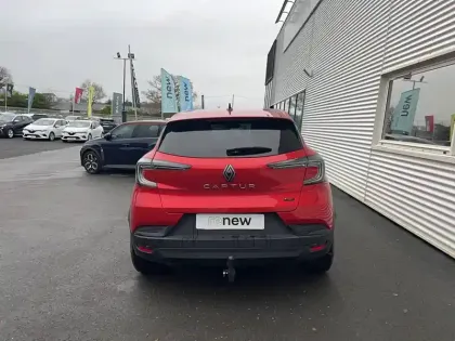 Photo 23 Renault Captur  E-Tech full hybrid 145 ch