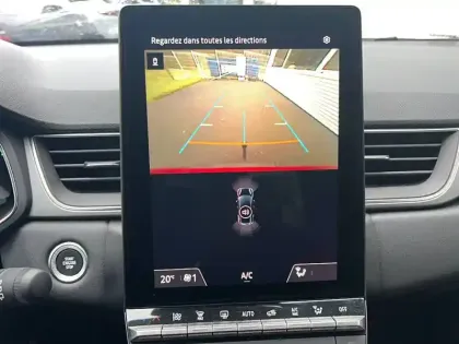 Photo 16 Renault Captur  E-Tech full hybrid 145 ch