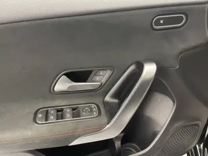 Photo 53 Mercedes Classe A Gén. IV (W177) Ph2 AMG Line 5