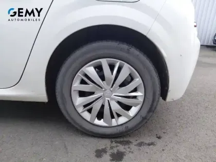 Photo 10 Peugeot 208  PureTech 75 S&S BVM5