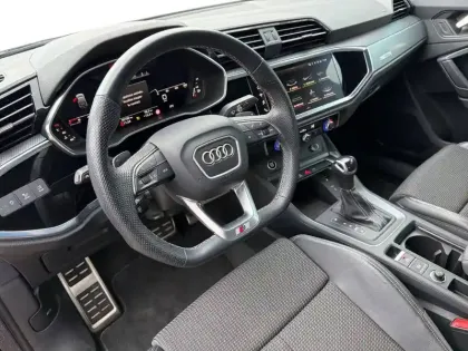 Photo 14 Audi Q3  Sportback 35 TFSI 150 ch S tronic 7