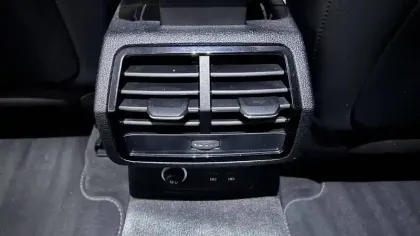 Photo 23 Audi Q3  35 TFSI 150 ch S tronic 7