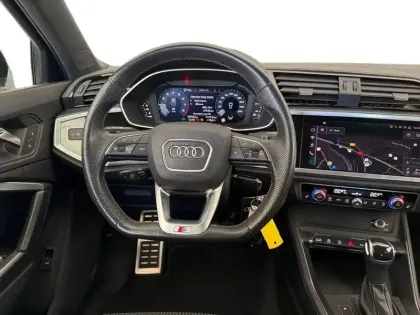 Photo 11 Audi Q3  Sportback 35 TFSI 150 ch S tronic 7