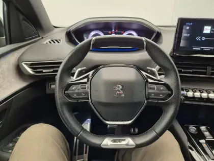 Photo 15 Peugeot 5008  PureTech 130ch S&S EAT8