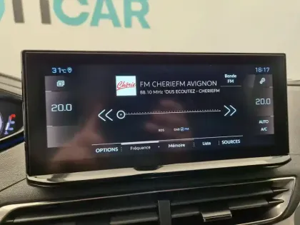 Photo 16 Peugeot 5008  PureTech 130ch S&S EAT8