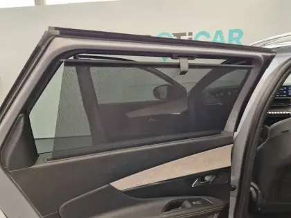 Photo 24 Peugeot 5008  PureTech 130ch S&S EAT8