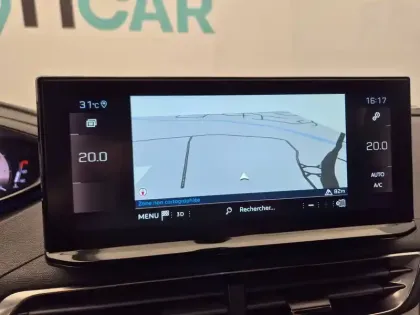 Photo 17 Peugeot 5008  PureTech 130ch S&S EAT8