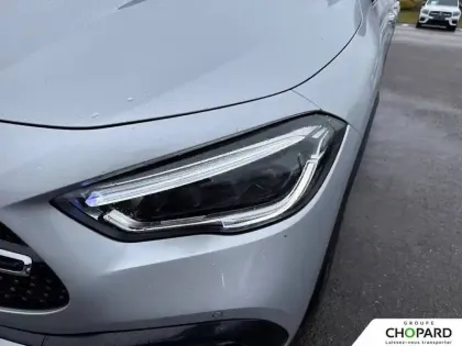 Photo 24 Mercedes GLA  200 d 8G-DCT