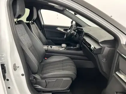 Photo 13 Renault Austral  E-Tech hybrid 200