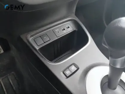 Photo 22 Renault Twingo  III E-Tech