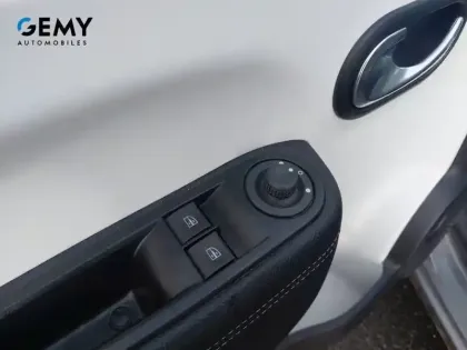 Photo 11 Renault Twingo  III E-Tech