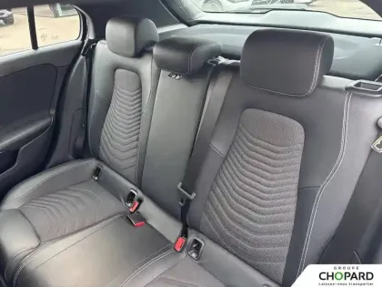 Photo 17 Mercedes Classe A  250 e 8G-DCT