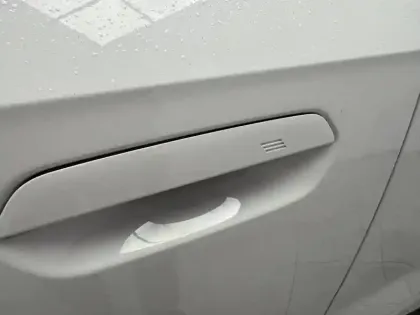 Photo 18 BMW X1  sDrive 18i 136ch DKG7