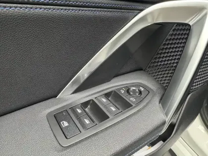 Photo 21 BMW X1  sDrive 18i 136ch DKG7