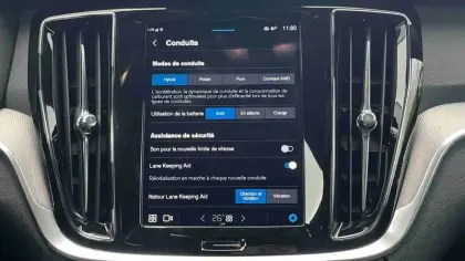 Photo 19 Volvo V60  T6 AWD Hybride Rechargeable 253 ch + 145 ch Geartronic 8