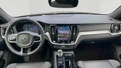 Photo 27 Volvo V60  T6 AWD Hybride Rechargeable 253 ch + 145 ch Geartronic 8