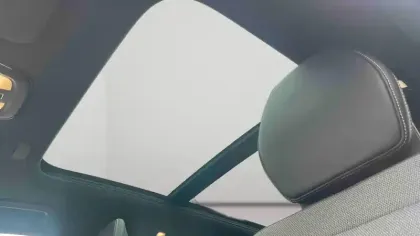 Photo 25 Volvo V60  T6 AWD Hybride Rechargeable 253 ch + 145 ch Geartronic 8