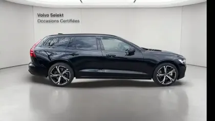 Photo 7 Volvo V60  T6 AWD Hybride Rechargeable 253 ch + 145 ch Geartronic 8