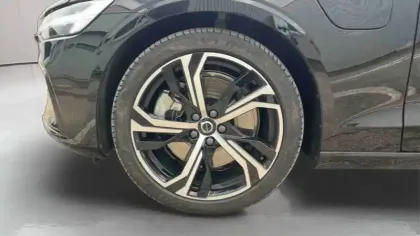 Photo 10 Volvo V60  T6 AWD Hybride Rechargeable 253 ch + 145 ch Geartronic 8