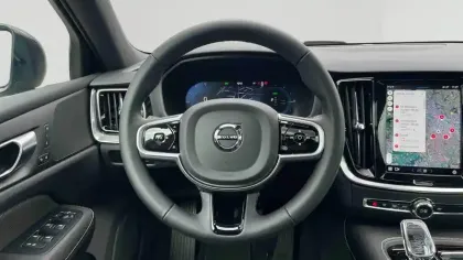 Photo 12 Volvo V60  T6 AWD Hybride Rechargeable 253 ch + 145 ch Geartronic 8