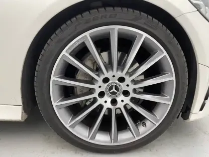 Photo 17 Mercedes Classe C  Cabriolet 220 d 9G-Tronic